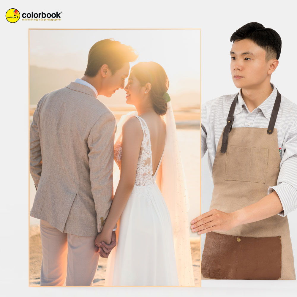 Ảnh khung nhôm Titan màu Vàng
