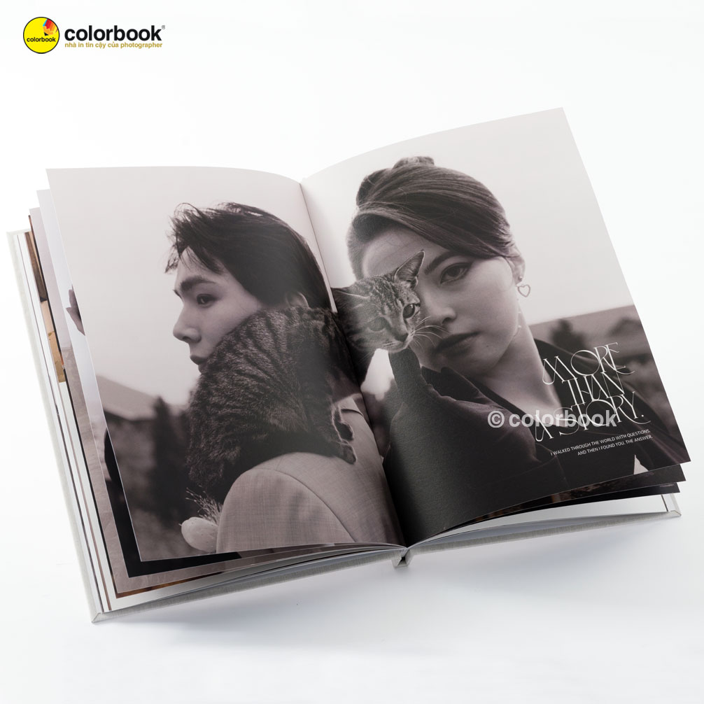 Album cưới cao cấp in hình nghệ thuật đen trắng