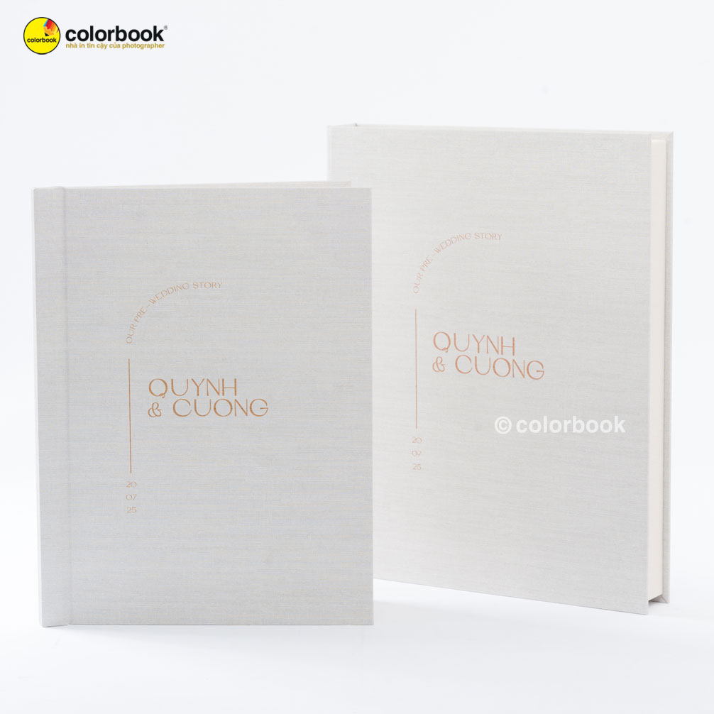 Album cưới cao cấp bìa vải linen in nhũ tên cô dâu chú rể