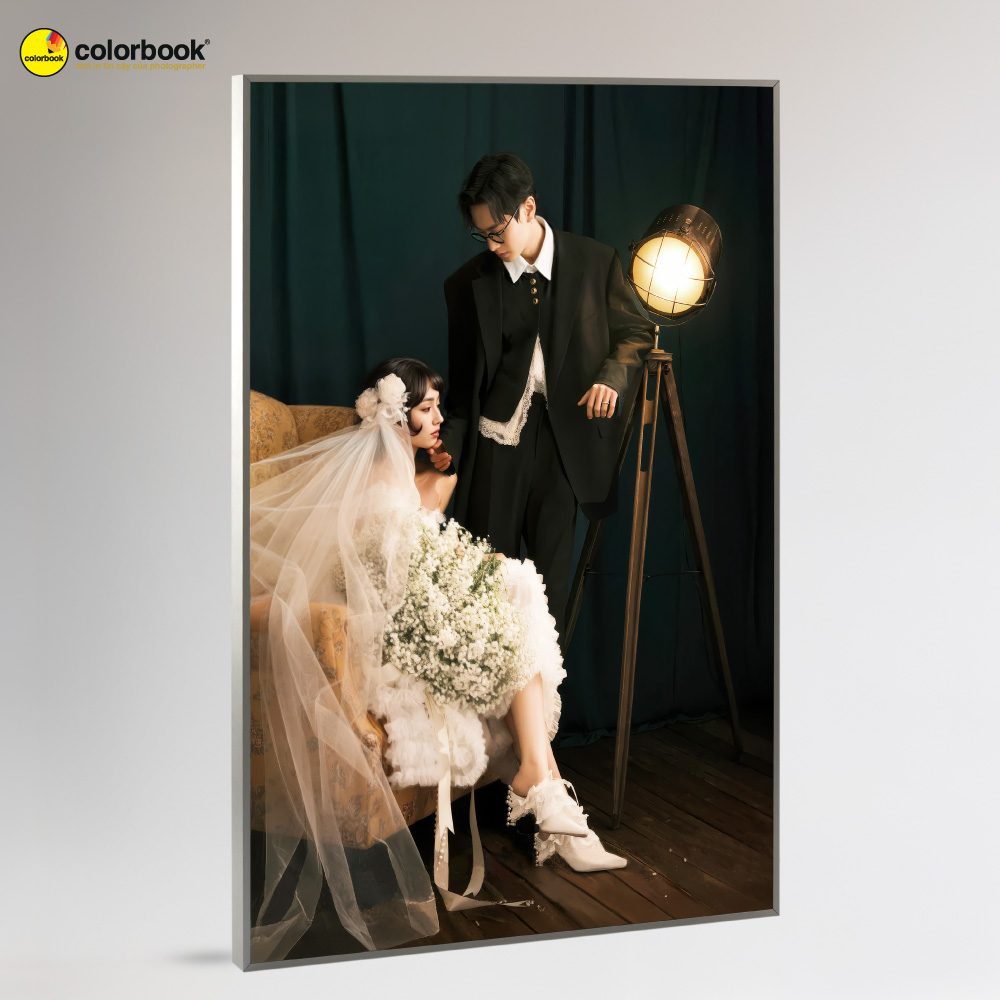 Ảnh cưới LED Titan 3D khung màu Bạc xám